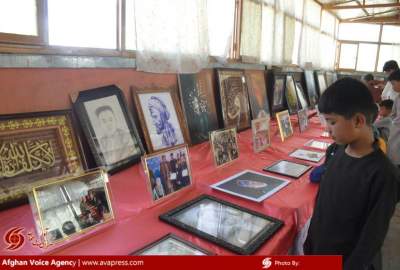 آثار هنری ده‌ها هنرمند جوان در کابل به نمایش گذاشته شد