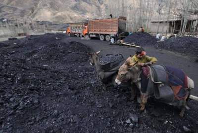 Pakistan’s Prime Minister orders coal import from Afghanistan