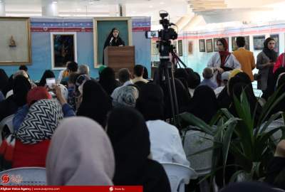گزارش تصویری/ ویژه برنامه شب شعر در نمایشگاه توانمندی‌های مهاجرین افغانستانی در مشهد مقدس  <img src="https://cdn.avapress.com/images/picture_icon.png" width="16" height="16" border="0" align="top">