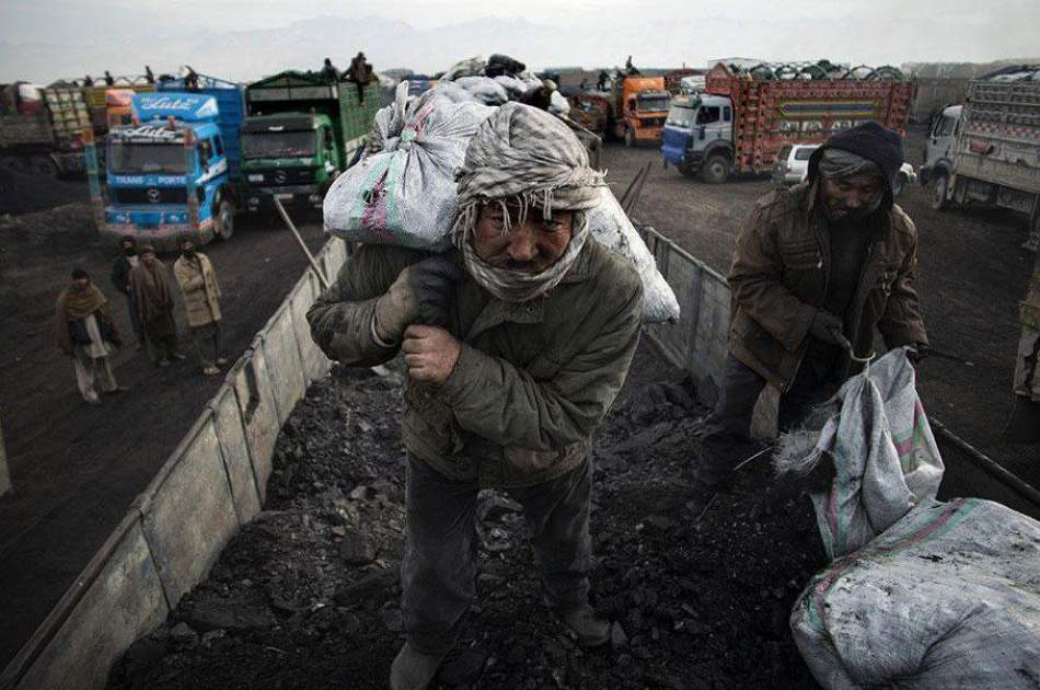 پاکستان برای واردات زغال سنگ از افغانستان گذرگاه می‌سازد