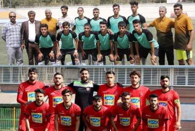 بازی دوستانه برگزیدگان فوتبال مهاجرین و امیدهای پرسپولیس ایران در تهران