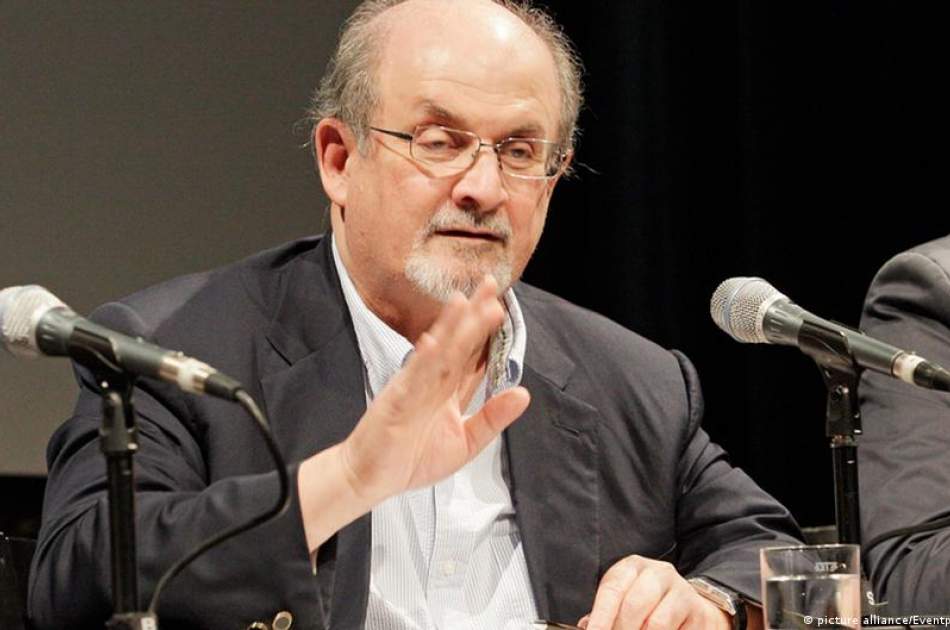 وضعیت جسمی سلمان رشدی به حالت پایدار در آمد
