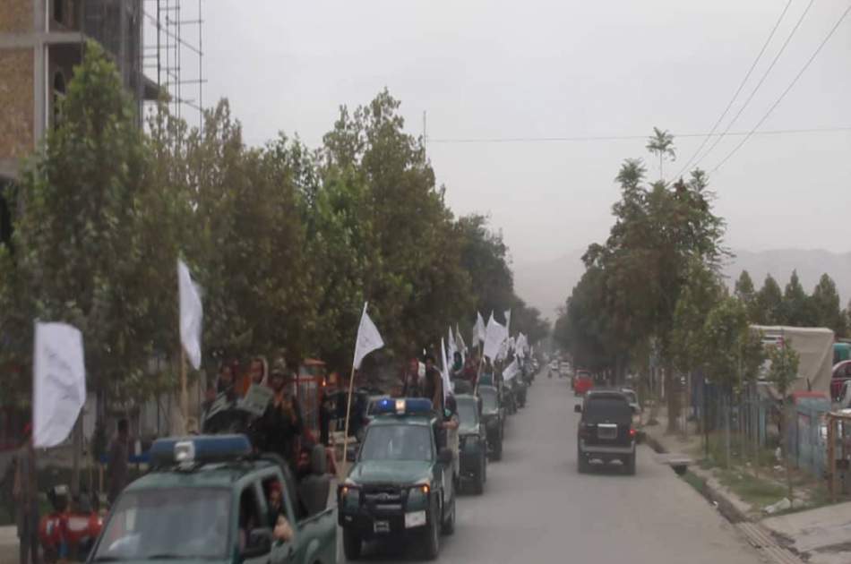 تجلیل از ۲۴ اسد با برگزاری مراسم و مانور نظامی در تخار