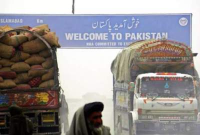تسهیل در تجارت افغانستان و پاکستان/ ویزای شش ماهه برای عبور موترهای باربری صادر شد