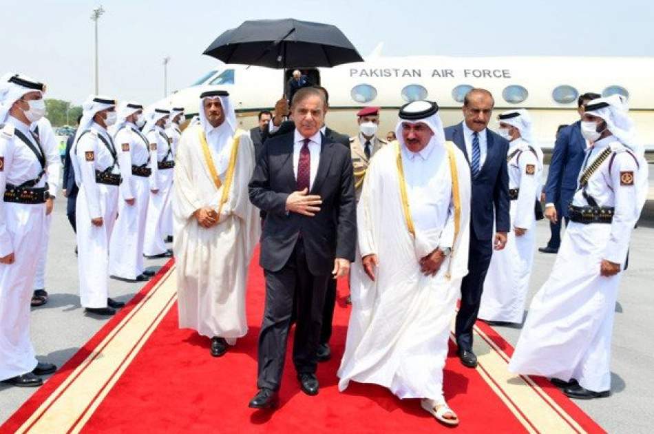 Pakistan Prime Minister Visits Qatar