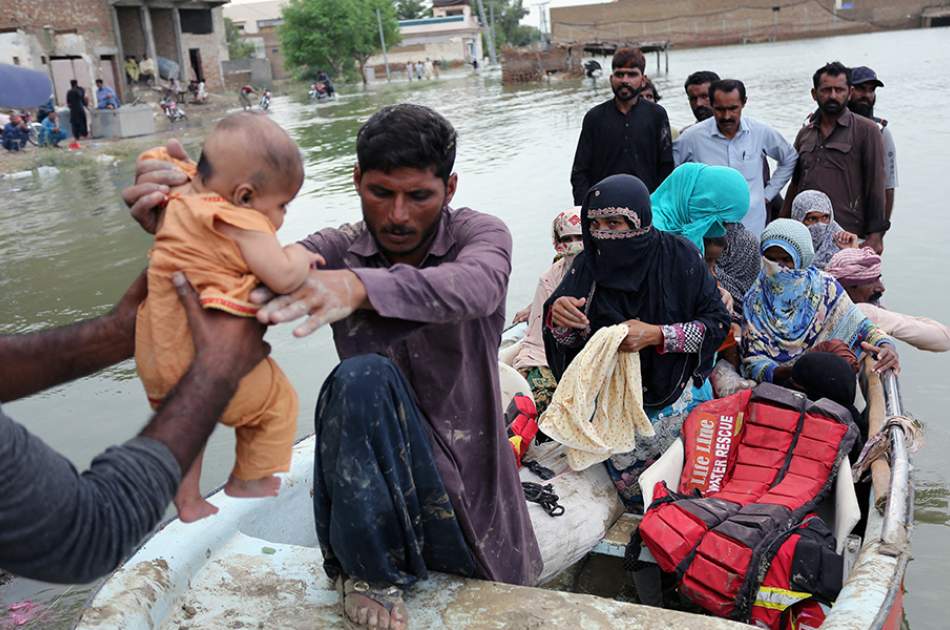 Pakistan death toll spikes overnight