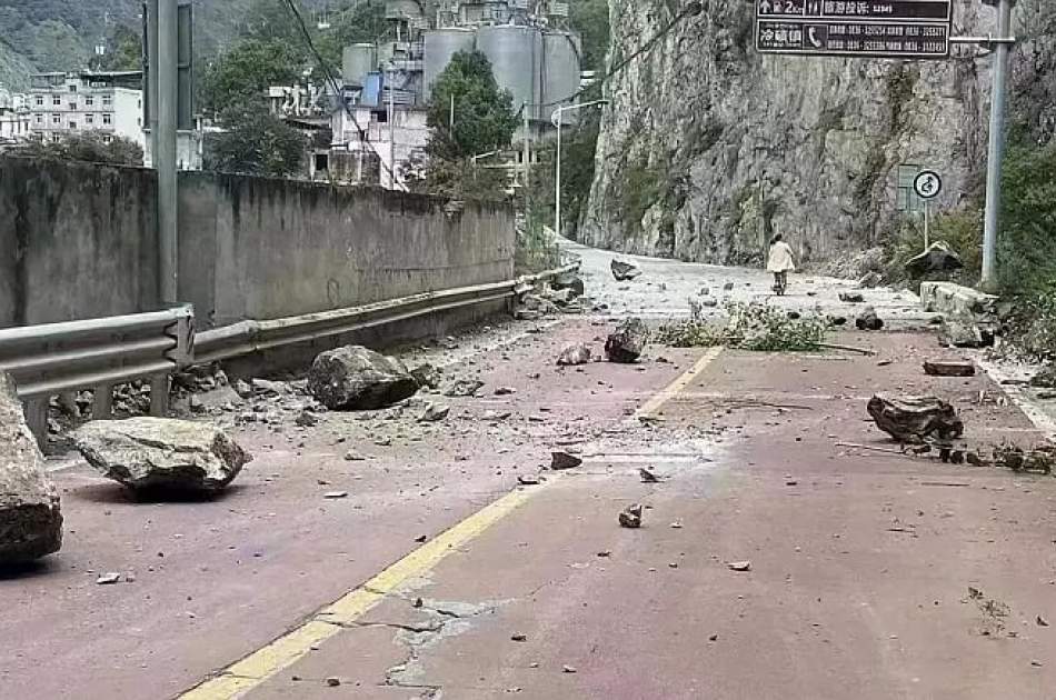 جان باختن ۲۱ نفر بر اثر وقوع زمین‌لرزه در چین