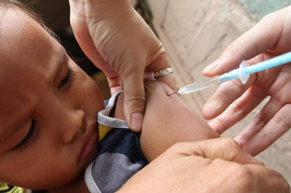 حملة تنفيذ التطعيم ضد الحصبة / خمس مئة و خمسین  ألف طفل مدرجون في خطة اليونيسف