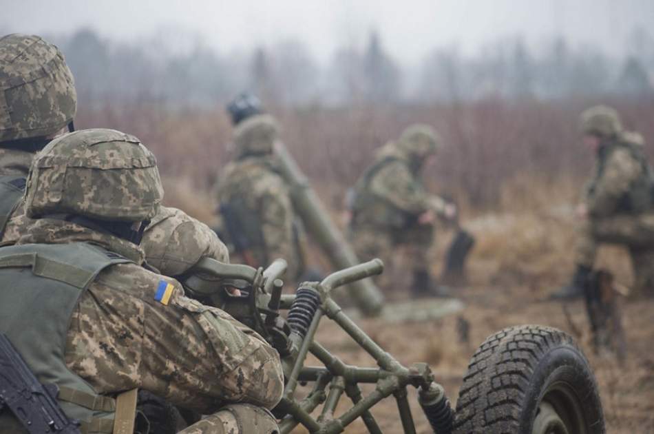 Ukrainian forces advance in south as Russia yields on second front