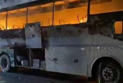 Bus fired in Pakistan