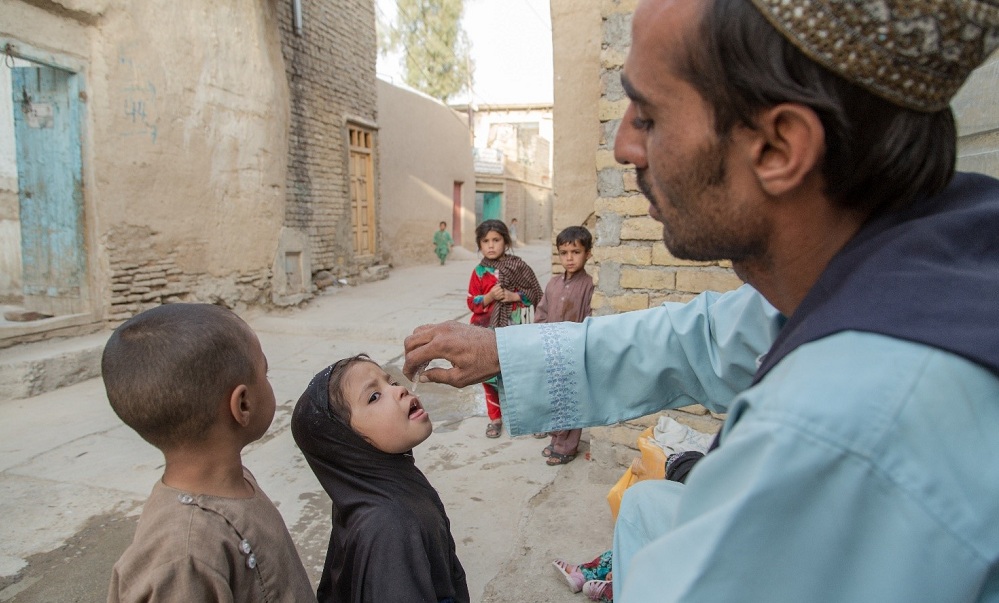 Polio vaccination campaign begins in Afghanistan
