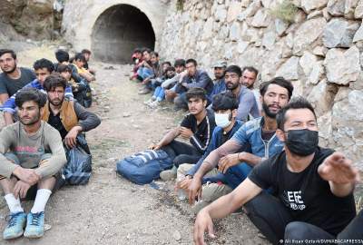 تحقیر پناهجویان؛ ترکیه و یونان مسئول اند