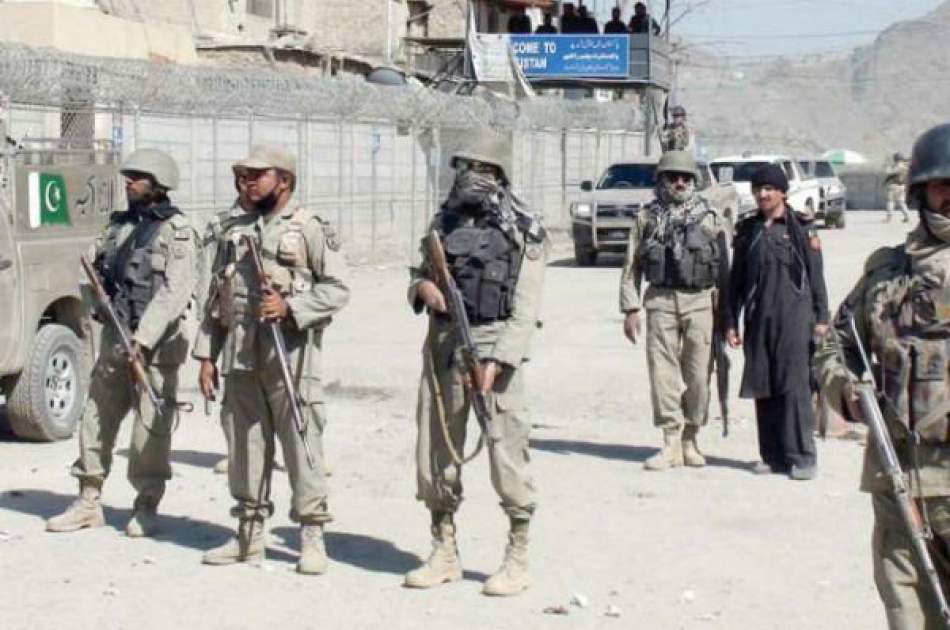 نیروهای امارت اسلامی و نظامیان پاکستانی باز هم درگیر شدند