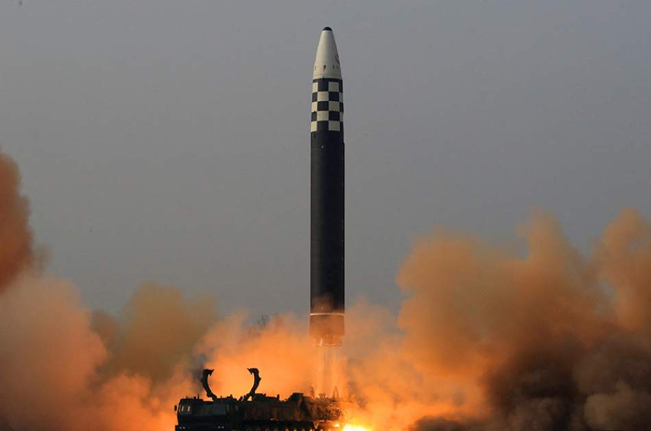 N. Korea oversees ICBM test