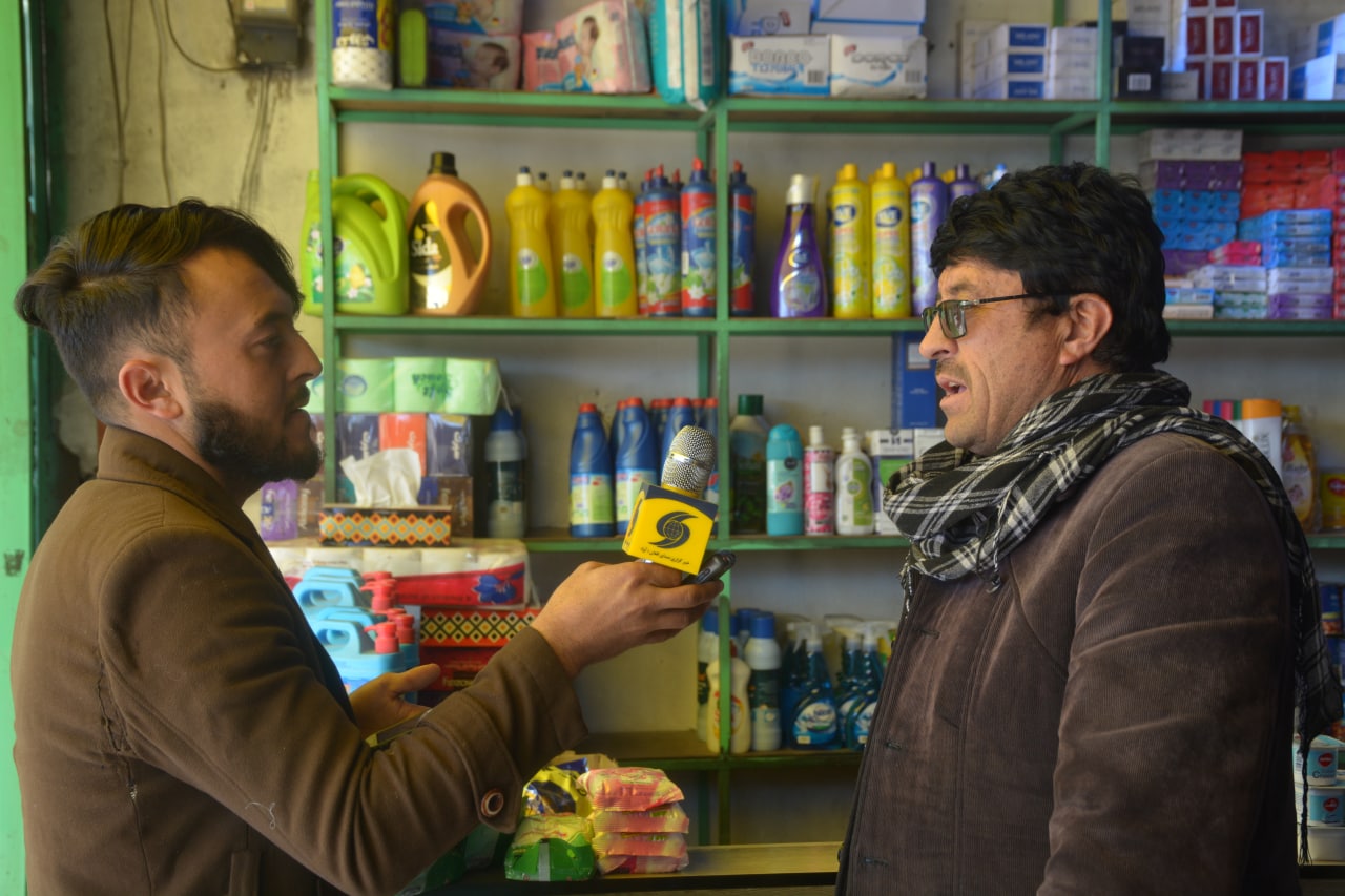 شکایت شهروندن کابل از افزایش قیمت مواد اولیه/ حکومت: قیمت ها تحت کنترل است