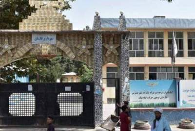 مبارزه با گران‌فروشی در تخار/ امارت اسلامی دکان‌های متخلف را مسدود کرد