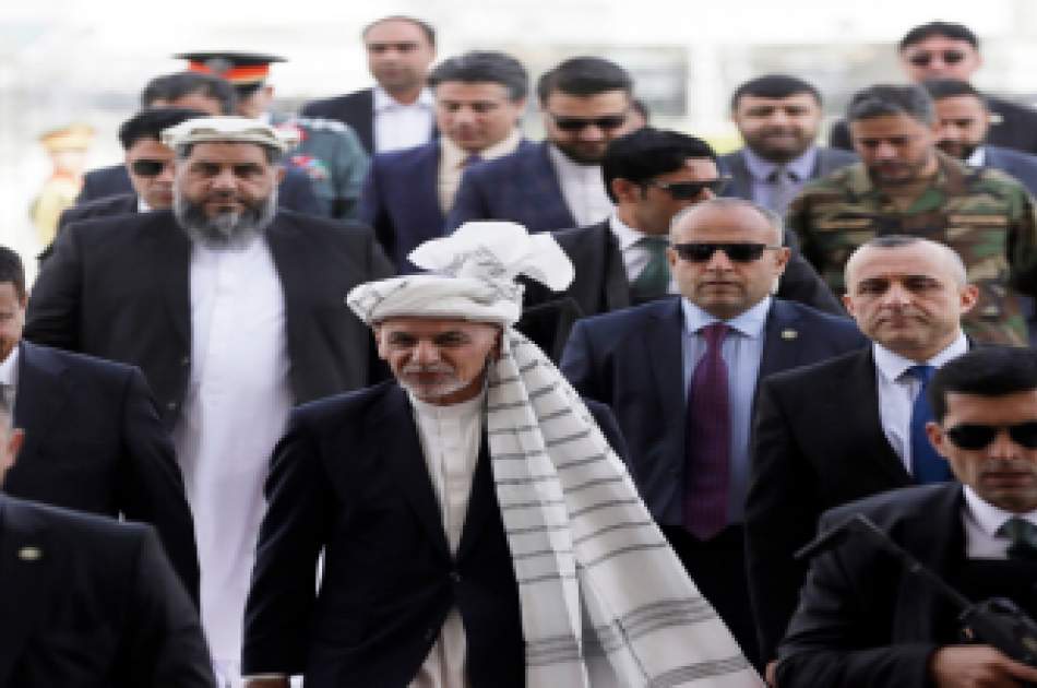Ashraf Ghani officials helped smuggling of almost $1 billion out of Afghanistan