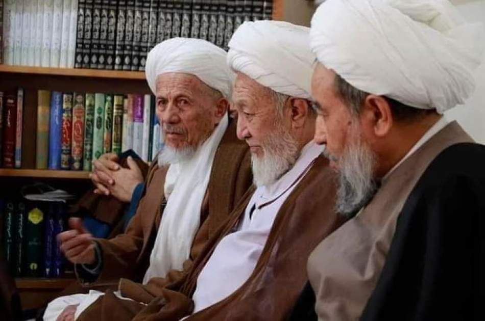 دعم المراجع التقليد لموقف مجلس العلماء الشيعي للتفاعل مع الإمارة الإسلامية
