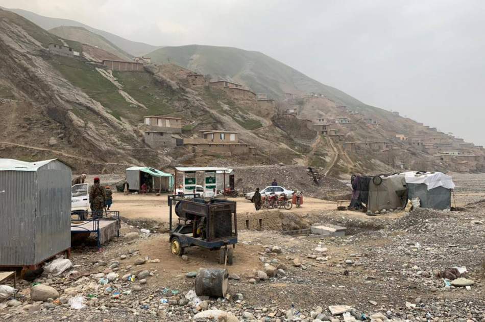 Thousands of people have lost their jobs due to the suspension of gold mining in Takhar