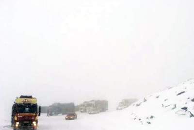 بارش برف، شاهراه کابل ـ غور را مسدود کرد