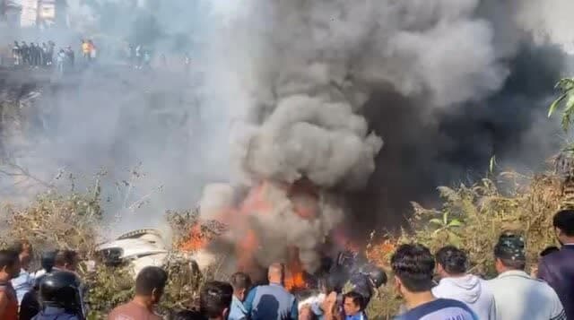 سقوط هواپیمای مسافربری با 72 سرنشین در نپال