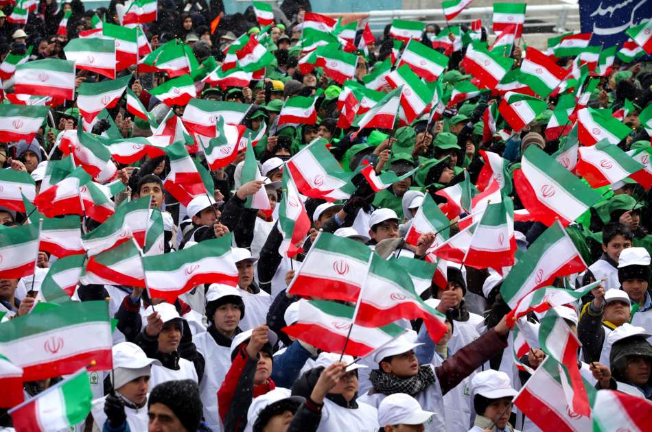 انقلاب اسلامی و ایجاد الگوی حکومت دینی-سیاسی مقاوم در برابر هجمه‌ها