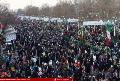 گزارش تصویری/ حماسه حضور مردم تهران در 44مین سالگرد پیروزی انقلاب اسلامی  