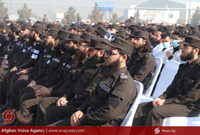 گزارش تصویری/ مراسم رونمایی و توزیع یونیفورم به نیروهای پولیس در ولایت بلخ  