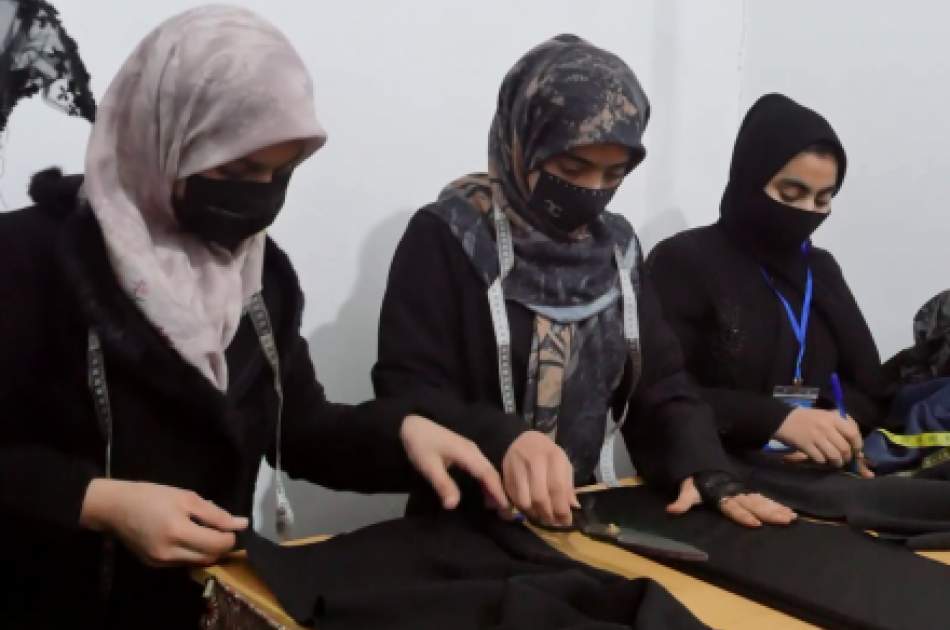 A Center opened in Herat to Teach Sewing