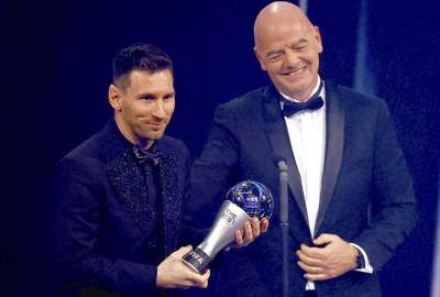 Soccer-Messi named FIFA player of 2022