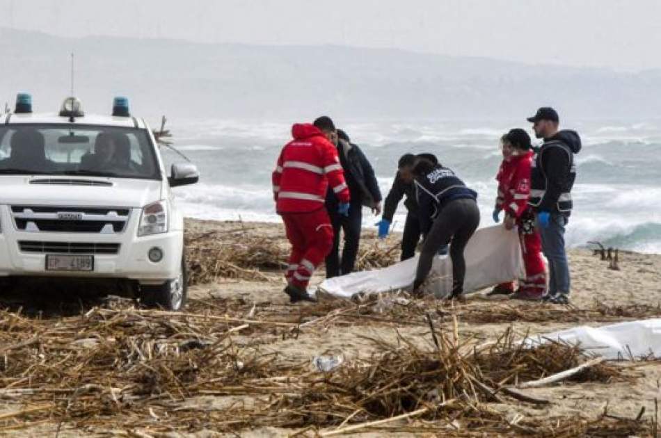 حدودا ۸۰ افغانستانی در حادثه واژگونی قایق پناهجویان در ایتالیا جان داده‌اند