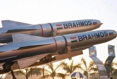 اختبرت الهند صاروخا أسرع من الصوت
