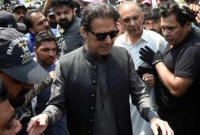 عمران خان برای حضور در دادگاه عازم اسلام آباد شد