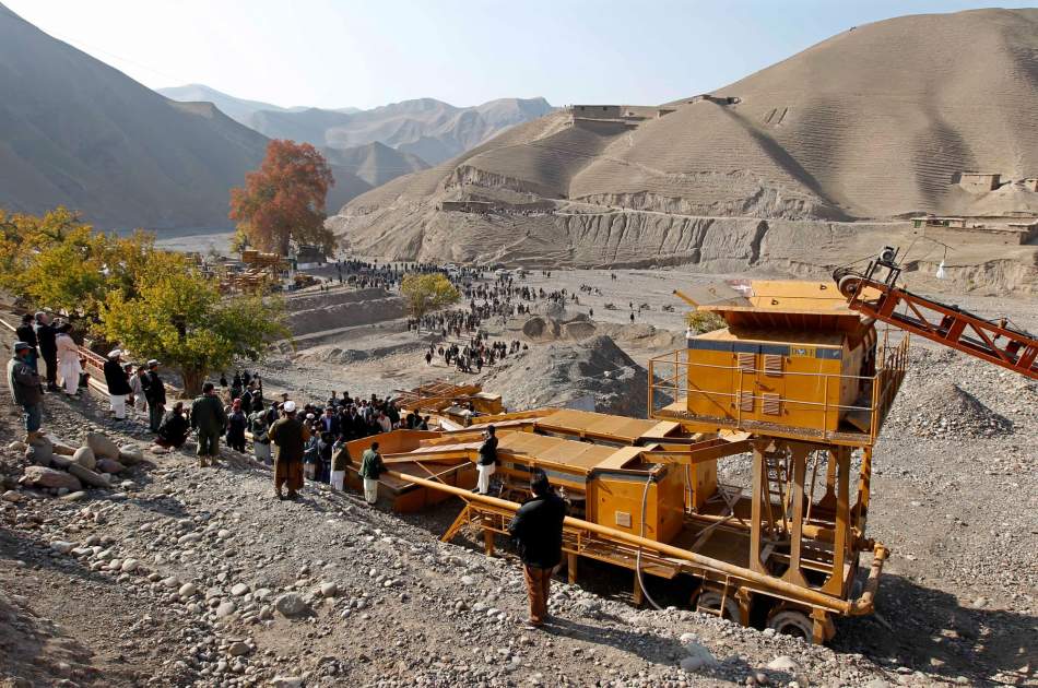 پنج کشور برای سرمایه گذاری در بخش استخراج معادن لیتیم نورستان ابراز علاقه مندی کرده اند