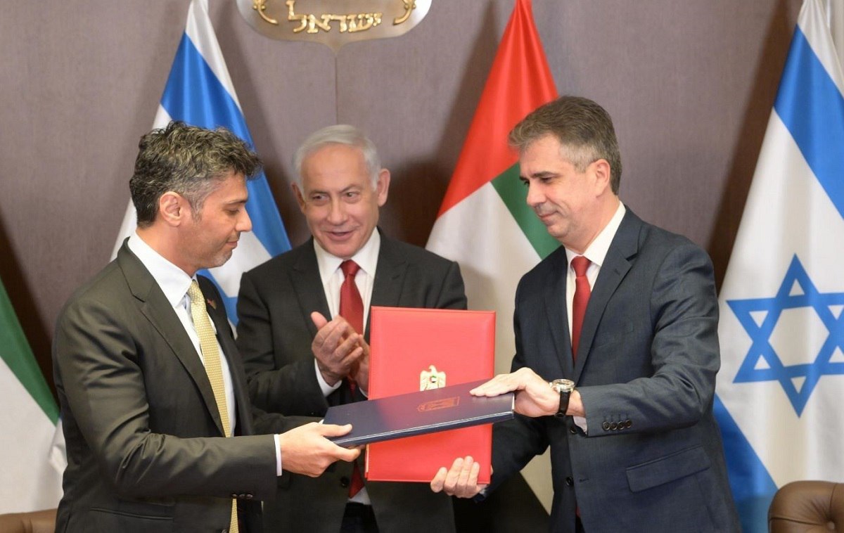 رژیم صهیونستی و امارات عربی توافقنامه تجارت آزاد امضا کردند