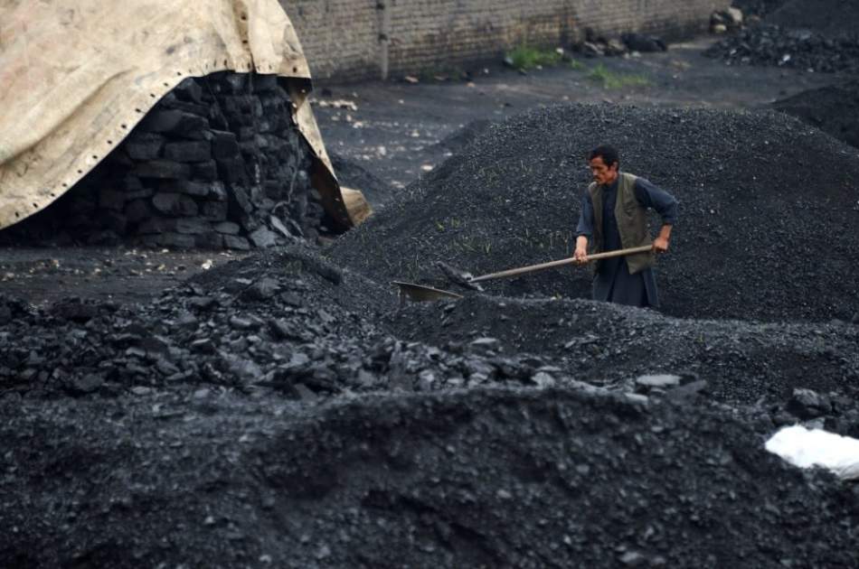 آغاز استخراج معدن زغال‌سنگ ولسوالی اوبه ولایت هرات؛ اشتغال‌زایی برای ۴۰۰ نفر