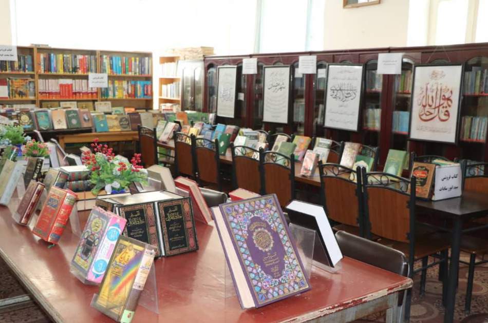 افتتاح نمایشگاه سه روزه قرآن کریم در فاریاب