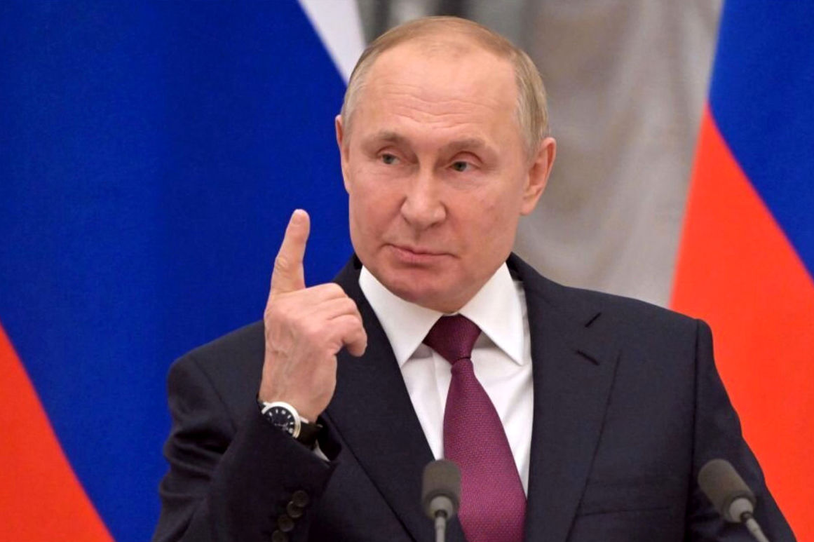 تاکید رئیس جمهور روسیه بر افزایش تولید ماهواره