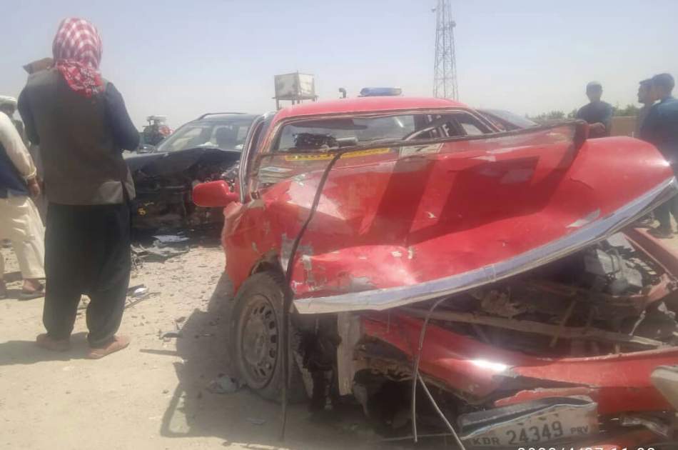 زخمی شدن 11 تن در نتیجه حادثه ترافیکی در غزنی
