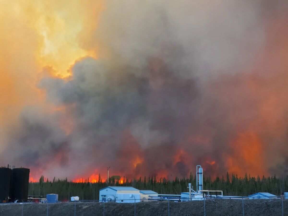 کانادا میزبان ناخواسته آتش سوزی/ اعلام وضعیت اضطراری در آلبرتا