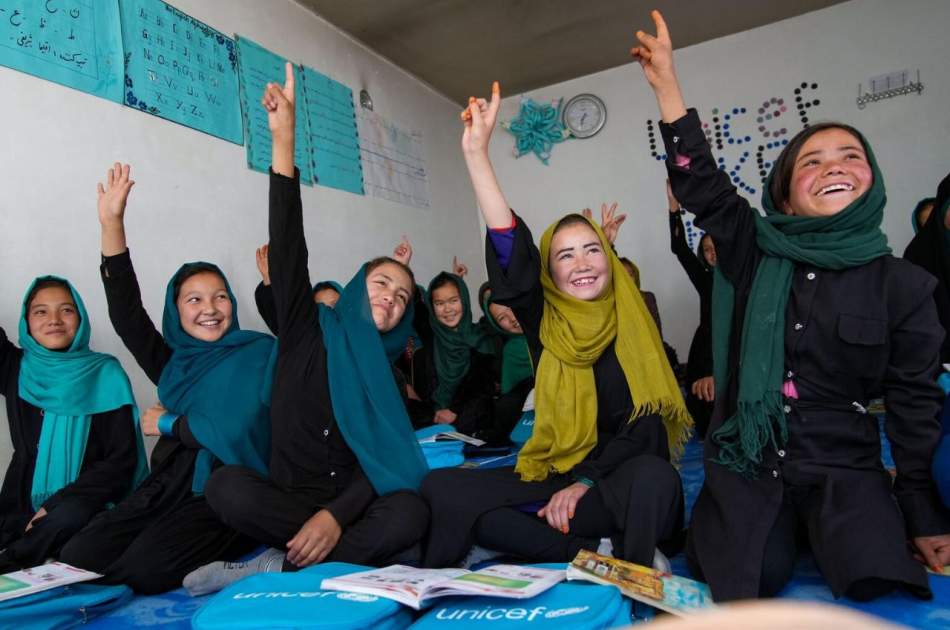 یونیسف ۲۱ هزار صنف جدید برای کودکان افغانستان می‌سازد!