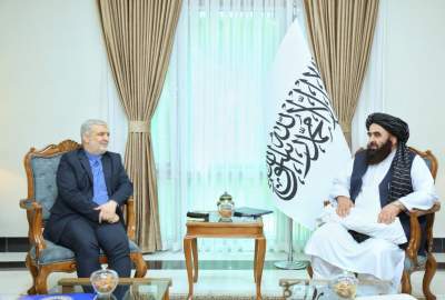 متقی در دیدار با کاظمی قمی: مسائل کابل و تهران از راه گفت‌وگو و تفاهم حل شود