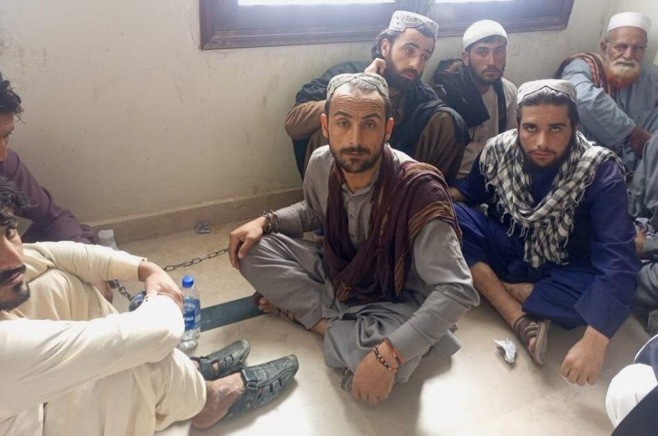 پاکستان زندانی کردن پناهجویان افغانستانی را متوقف کند