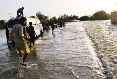 Heavy Rain, Floods Inundate Pakistan