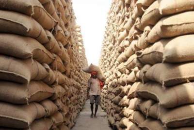 هند ۲۰ هزار تن گندم از طریق بندر چابهار به افغانستان ارسال می کند