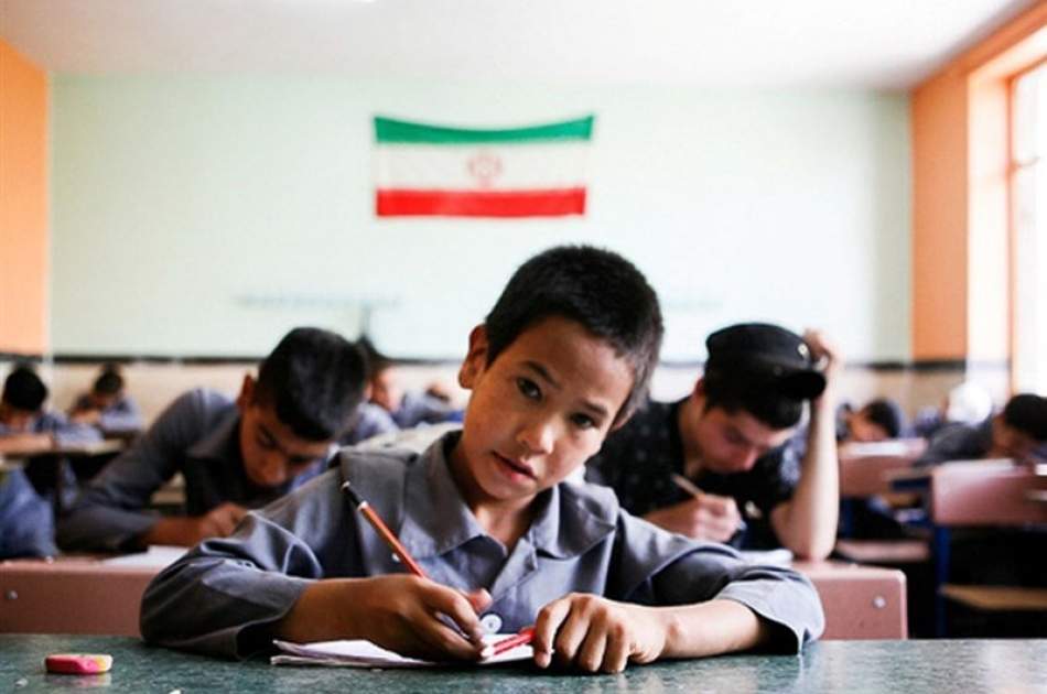افزایش حضور دانش آموزان اتباع خارجی در مدارس ایران به 614 هزار تن/ این افزایش با چالش‌هایی همراه بوده است