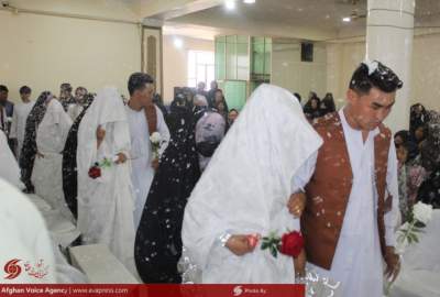 گزارش تصویری/ جشن ازدواج دسته جمعی ۵۰ زوج جوان در هرات  