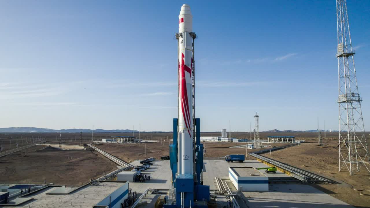 چین اولین موشک با سوخت مایع متان را بر مدار زمین پرتاب کرد