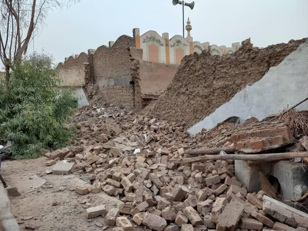 بر اثر فروریختن دیوار خانه در قندهار سه عضو یک خانواده جان باختند