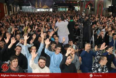 گزارش تصویری/ عاشورای حسینی با حضور هزاران عزادار در شهر مزارشریف برگزار شد  